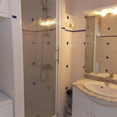 T3 Sud Au Pied Telepherique Avec Balcon, Parking, Animaux Ok - Fr-1-313-125